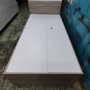 New, clean three-foot bed (75% new)