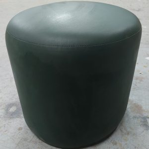 High-quality leather stool (65% new)