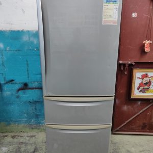 Panasonic three-door refrigerator (70% new)