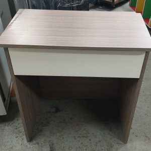 Practical dressing table (70% new)