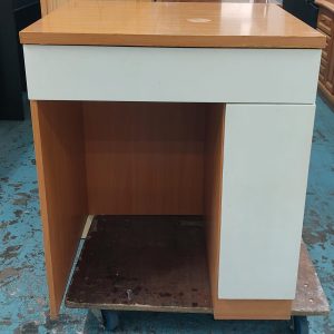 Practical desk (70% new)
