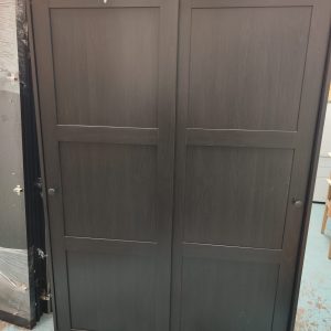 Four-foot wardrobe (77% new)