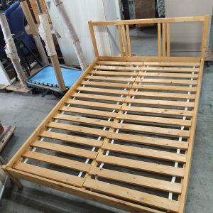 Pine 4.5-foot Bed Frame (70% New)