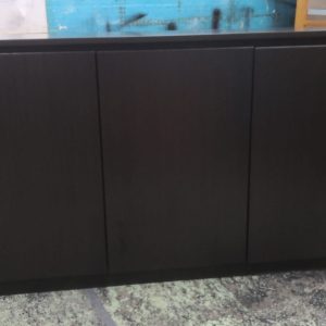 Practical base cabinet (65% new)