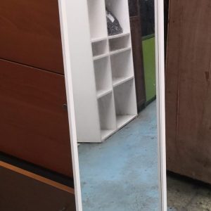 Full-length mirror (70% new)