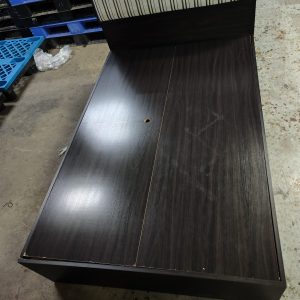 4-foot double bed (70% new)