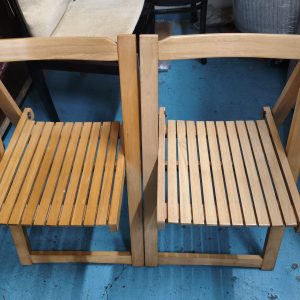 Solid wood folding stool (70% new)