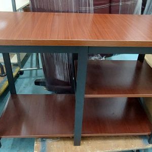 Shelving unit with metal legs (75% new)