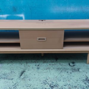 Japanese-style 5-foot TV cabinet (75% new)