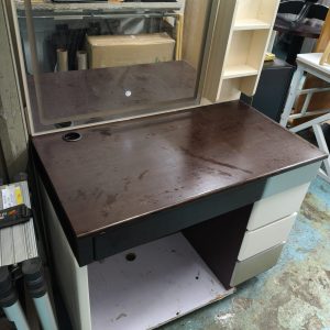 DIY Dressing Table (65% New)