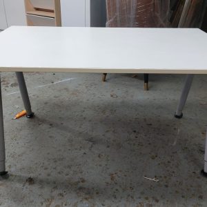 Four-foot office desk (60% new)