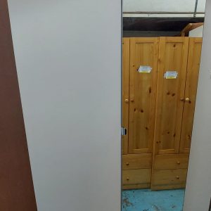 Mirrored Wardrobe (70% New)