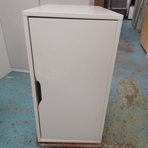 Locker (70% new) Dimensions: 37cm (width) * 59cm (depth) * 70cm (height)