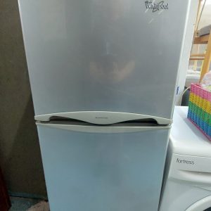 Whirlpool refrigerator (70% new) Dimensions: 50cm (width) * 58cm (depth) * 139cm (height)