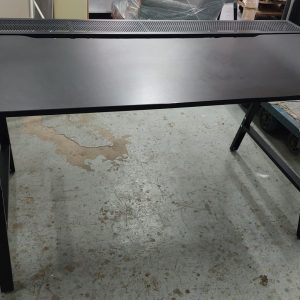 Office work desk (75% new) Dimensions: 160cm (width) * 80cm (depth) * 78cm (height)