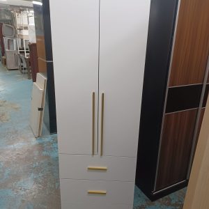 Two-foot wardrobe (70% new) Dimensions: 61cm (width) * 61cm (depth) * 196cm (height)