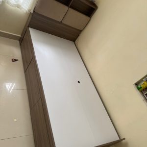 Practical three-foot bed (75% new) - Dimensions: 92cm (width) * 200cm (length) * 42-115cm (height), internal dimensions 92cm (width) * 186cm (length)