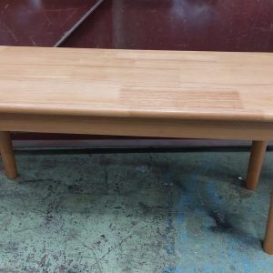 Solid wood stool/coffee table (70% new) - Dimensions: 100cm (width) * 30cm (depth) * 44cm (height)