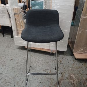 ***All items are second-hand. Please support environmentally friendly consumption. This price is for a single item; shipping costs are separate. Thank you!  Website: https://chukongshop.com  Unit C2, 6/F, Block C, Tuen Mun Industrial Centre, 2 San Ping Street, Tuen Mun Monday to Sunday and Public Holidays (9:30 am to 6:30 pm) Enquiry Hotline: 26062007 / 26062083 / 26062968 Whatsapp: 66943660