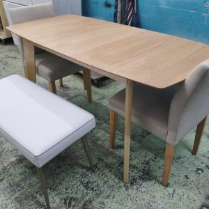 Malaysian solid wood dining table and chair set - Table includes two chairs and a bench - Dimensions: Table 121-151CM (width) * 75CM (depth) * 75CM (height); Chairs 46CM (width) * 54CM (depth) * 85CM (height); Bench 86CM (width) * 41CM (depth) * 46CM (height)