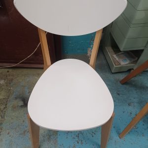 Chair (70% new) - Dimensions: 41cm (width) * 50cm (depth) * 79cm (height)