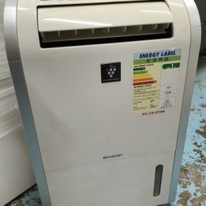 SHAP dehumidifier (70% new) - Dimensions: 32cm (W) * 25cm (D) * 62cm (H)