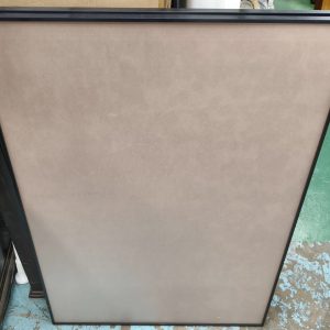 Iron picture frame (90% new) Dimensions: 69cm (width) * 3cm (depth) * 97cm (height)