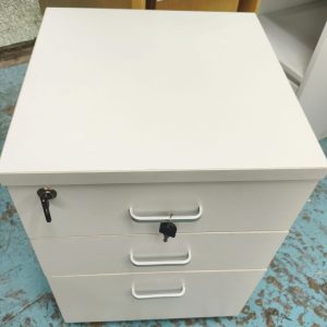 File Cabinet with Wheels and Keys (65% New) Dimensions: 40 cm (W) x 40 cm (D) x 58 cm (H)