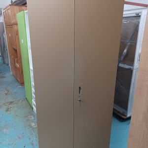 Office Metal Cabinet (70% New) Dimensions: 90 cm (W) x 46 cm (D) x 210 cm (H)