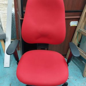 Office chair (70% new) - Dimensions: 68cm (W) * 66cm (D) * 108cm (H)