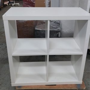 四格層架(75%新)尺寸: 77CM(寬)* 39CM(深)* 76CM(高)