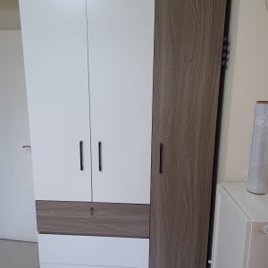 New, clean 4-foot wardrobe (75% new) - Dimensions: 120cm (width) * 56cm (depth) * 224cm (height)