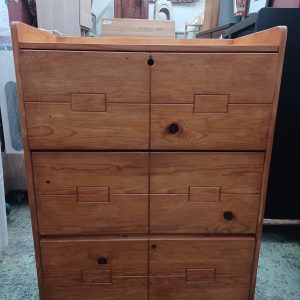 Solid Wood Six-Drawer Chest (70% New) Dimensions: 77 cm (W) × 46 cm (D) × 102 cm (H)