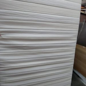 Stained 3-foot mattress (70% new) - Dimensions: 90cm (width) * 188cm (length) * 11cm (thickness)