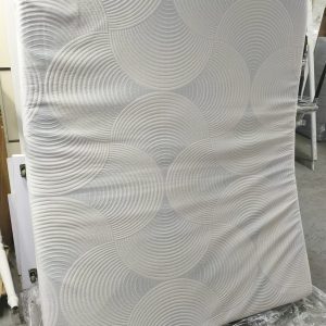 Five-foot mattress (75% new) dimensions: 150cm (width) * 183cm (length) * 20cm (thickness)