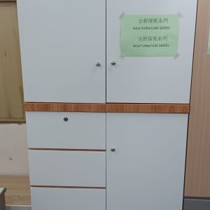 全新三尺衣櫃(100%新)- 尺寸: 92cm(寬)* 57cm(深)* 220cm(高)