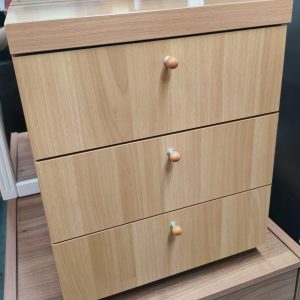 Bedside table (70% new) Dimensions: 45cm (width) * 47cm (depth) * 56cm (height)