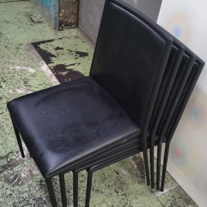 Four brand new leather dining chairs (80% new). Dimensions: 45cm (width) * 50cm (depth) * 82cm (height)