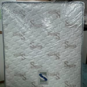 SENPILLO全新五尺床褥 (100%新) 尺寸: 152cm(寬)* 183cm(長)* 20cm(厚)