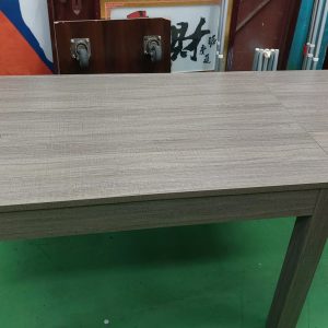 四呎伸延餐枱 (80%新) 尺寸: 120-160cm(寬)* 80cm(深)* 76cm(高) // 己售SOLD