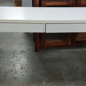 實用電腦枱 (70%新) 尺寸: 142cm(寬)* 50cm(深)* 75cm(高)
