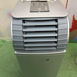 德國寶移動冷氣 (80%新)- 尺寸: 30cm(寬)* 50cm(深)* 77cm(高)