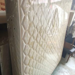 Master Wah 6-foot King Mattress (75% New) Dimensions: 182cm (W) * 200cm (L) * 20cm (D)