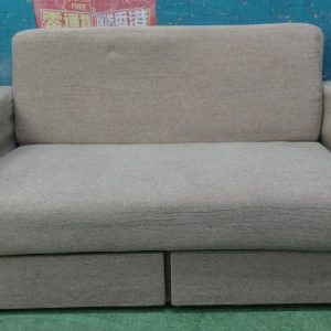 4-foot storage sofa (70% new) Dimensions: 128cm (width) * 71cm (depth) * 68cm (height)