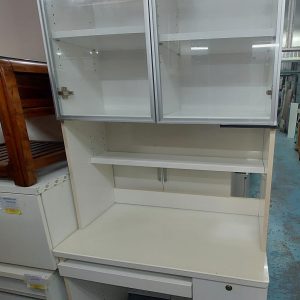 三尺電腦枱 (75%新) 尺寸: 91cm(寬)* 46cm(深)* 199cm(高)